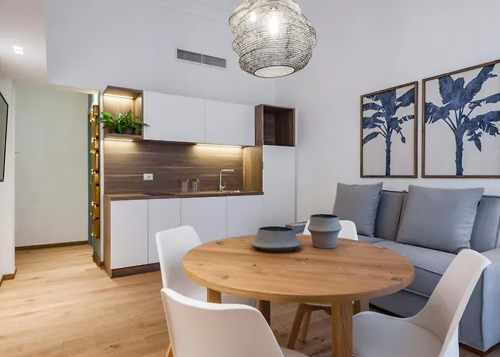 Ferrini - Rindone 6 公寓 *